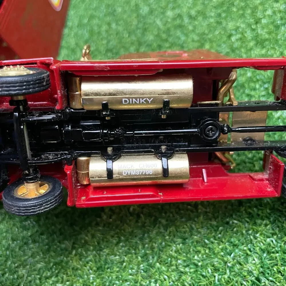 Matchbox Dinky Mack CH600 Millennium Edition Diecast Tractor Trailer Truck